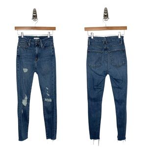 Good American | Good Waist Jeans in Blue026 00/24